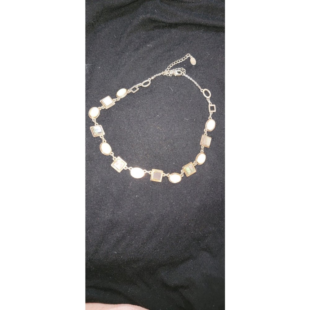 Crazy Horse Liz Claiborne Mother of Pearl‎ Bracelet Silve Tone Station Link Oval